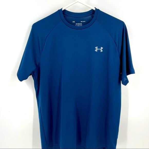 Under Armour‎ ShortSleeve Shirt - Picture 1 of 4